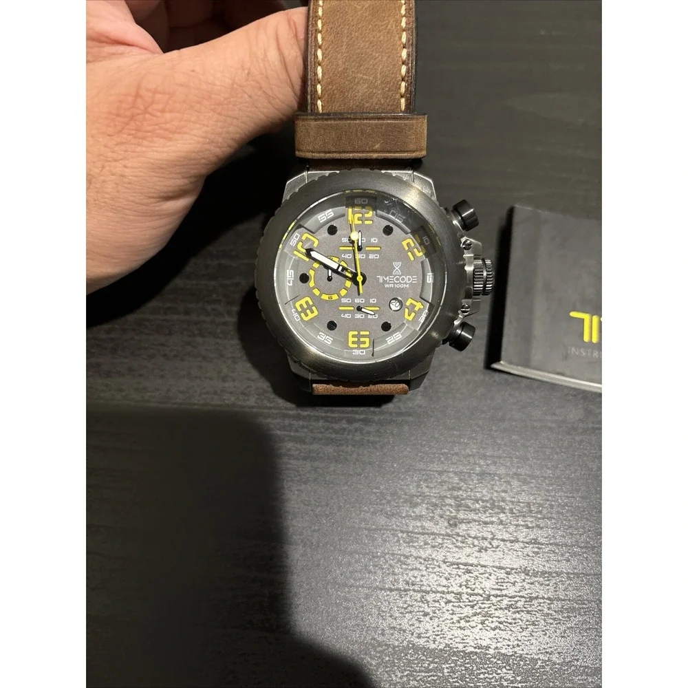 Timecode Everest 1953 TC-1004-05 Leather Band Chronograph Watch Need New Battery - Picture 8 of 8